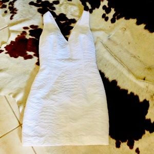 Exclusive Lilly Pulitzer size 4 White cotton